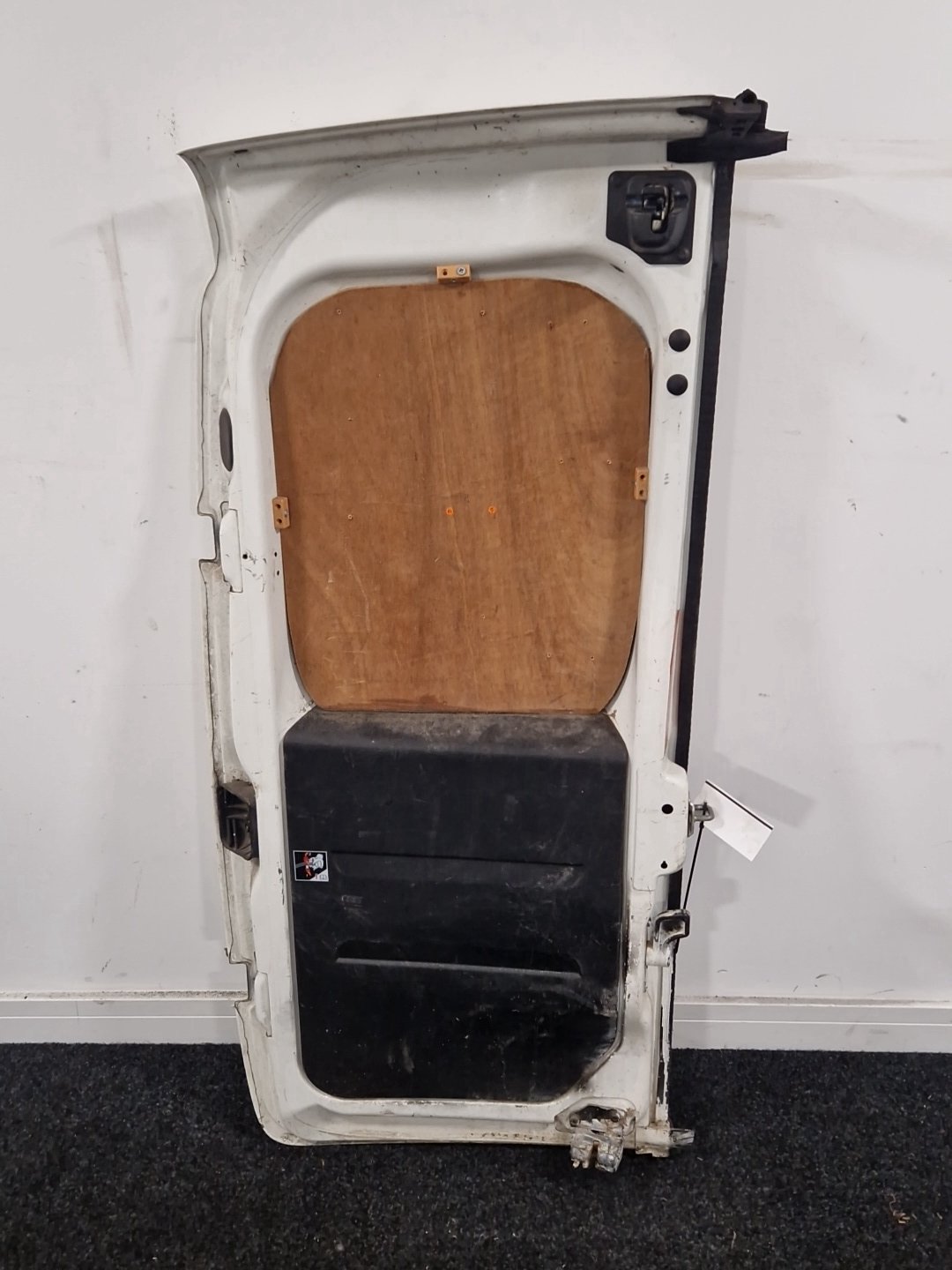 Vauxhall Combo MK3 (D) (61VO) Rear Right O/S Driver Complete Door in White 5PU