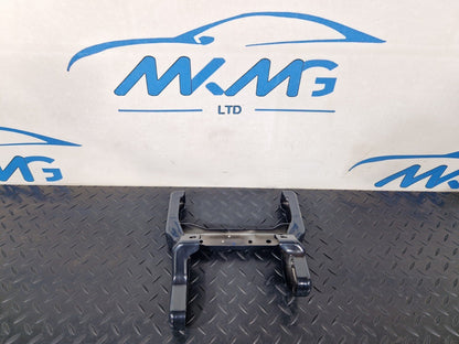 12-18 AUDI A6 C7 GENUINE OEM STEERING MECHANISM BRACKET 8K2419250C