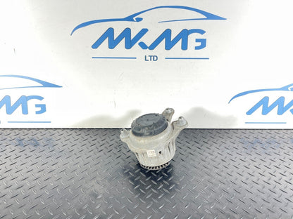 14-21 MERCEDES BENZ C350e W205 ENGINE SUPPORT MOUNT BRACKET RIGHT A2052400300