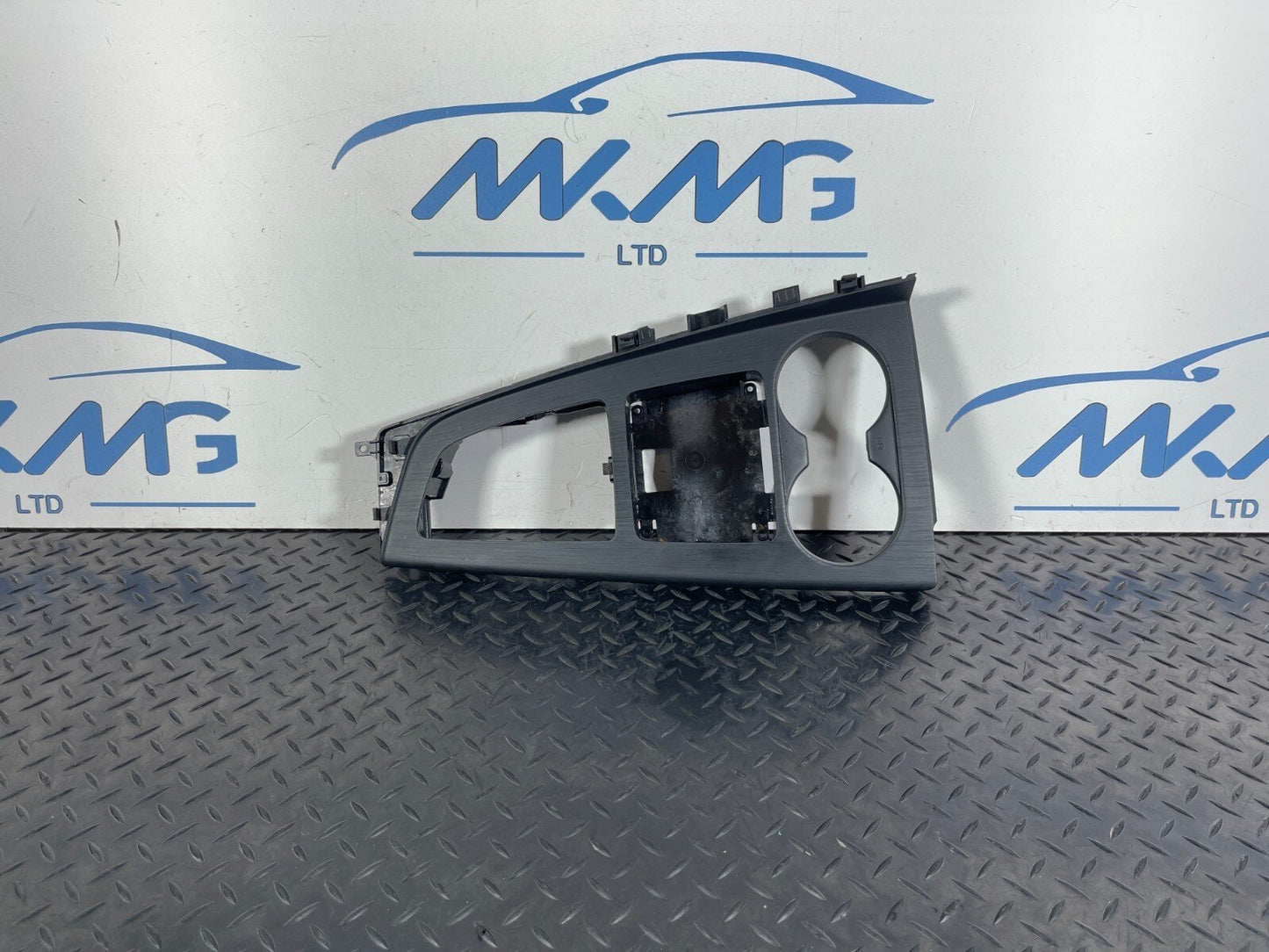 16-23 AUDI A5 F5 SPORTBACK S-LINE GENUINE CENTRE CONSOLE TRIM 8W2864261A