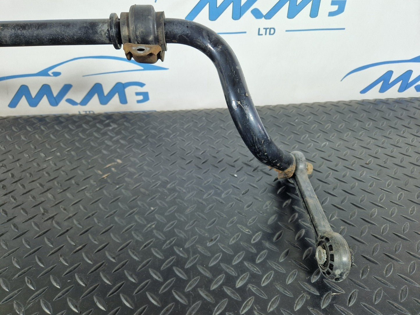 12-18 AUDI A6 C7 GENUINE OEM FRONT ANTI ROLL SWAY BAR STABILASER 4G0411309F