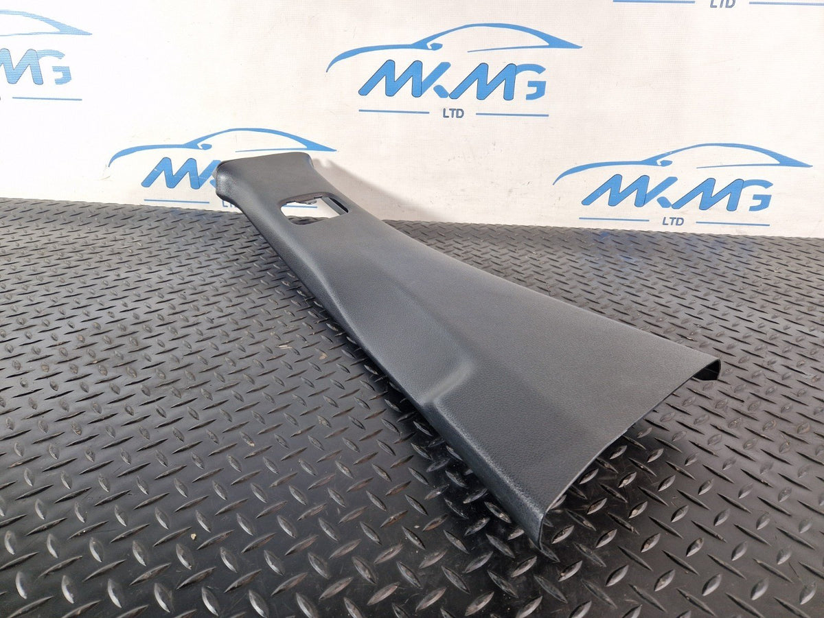 19-ON MERCEDES BENZ B CLASS W247 OEM RIGHT O/S B PILLAR TRIM A2476900400