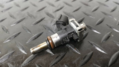 GENUINE VW 1.8 GTI DAJ PETROL ENGINE FUEL INJECTOR 06L906031A