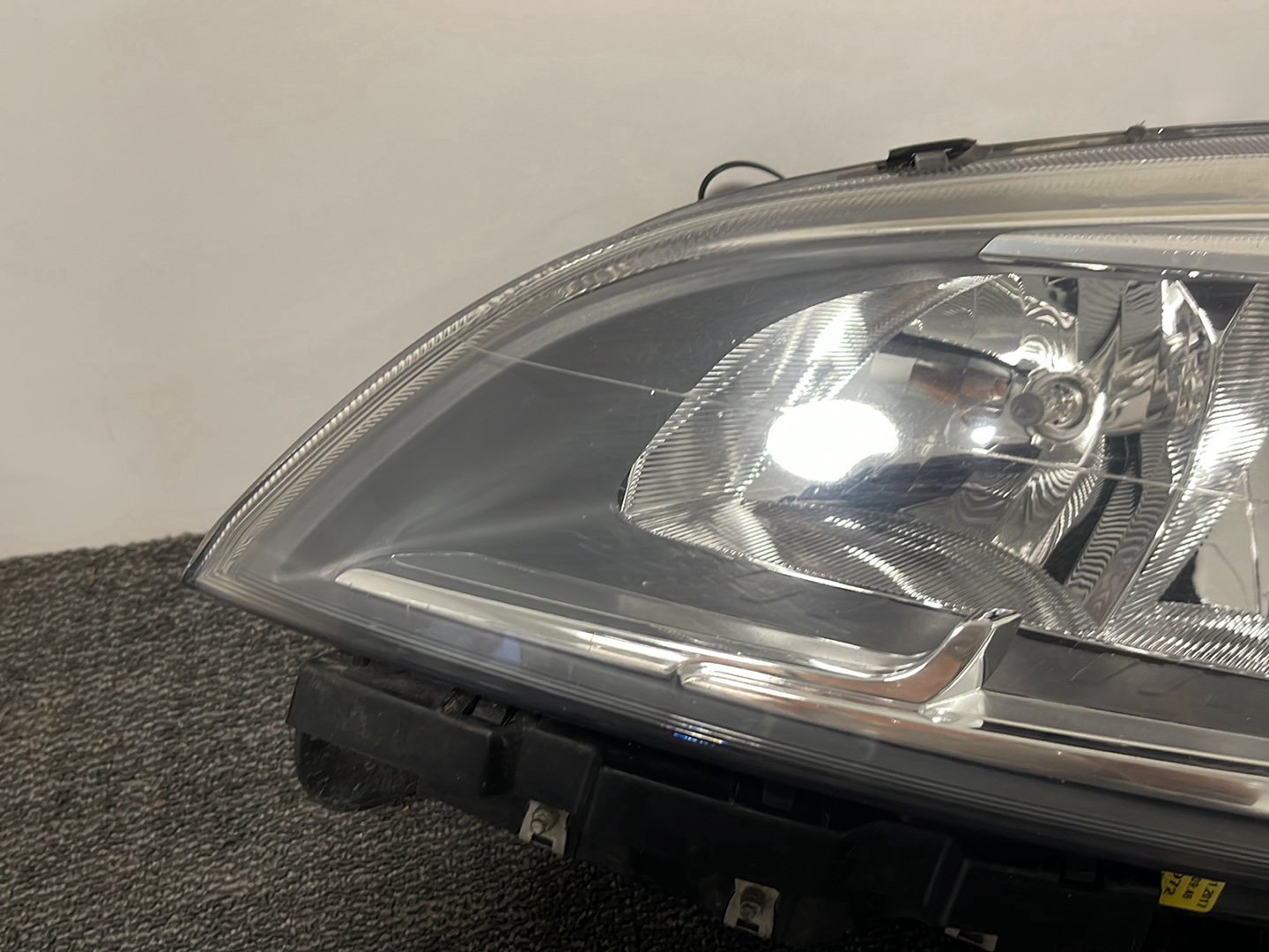 Fiat Doblo MK2 FL (263-1) Cargo Van Genuine Front Left N/S Headlight 51974246