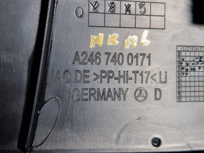 12-18 MERCEDES BENZ B-CLASS W246 REAR TAILGATE WINDSCREEN UPPER TRIM A2467400171