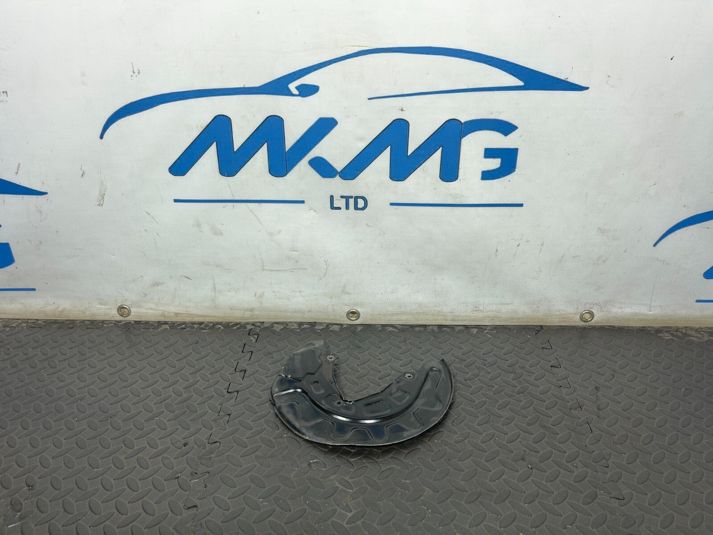 17-20 VW GOLF MK7.5 Front Left Heat Plate Anchor Plate Brake Guard 5Q0615311G