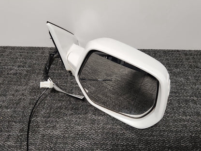 Honda CR-V MK3 FL (RE58) SUV Front Right O/S Driver Door Wing Mirror in White