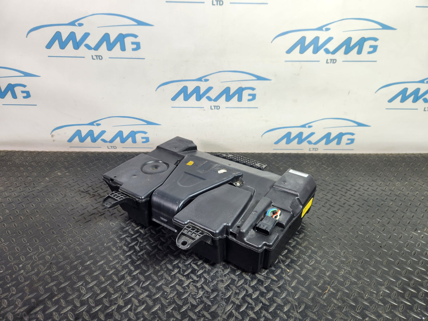 Land Rover Range Rover Evoque L538 Genuine Subwoofer GJ3218808AC