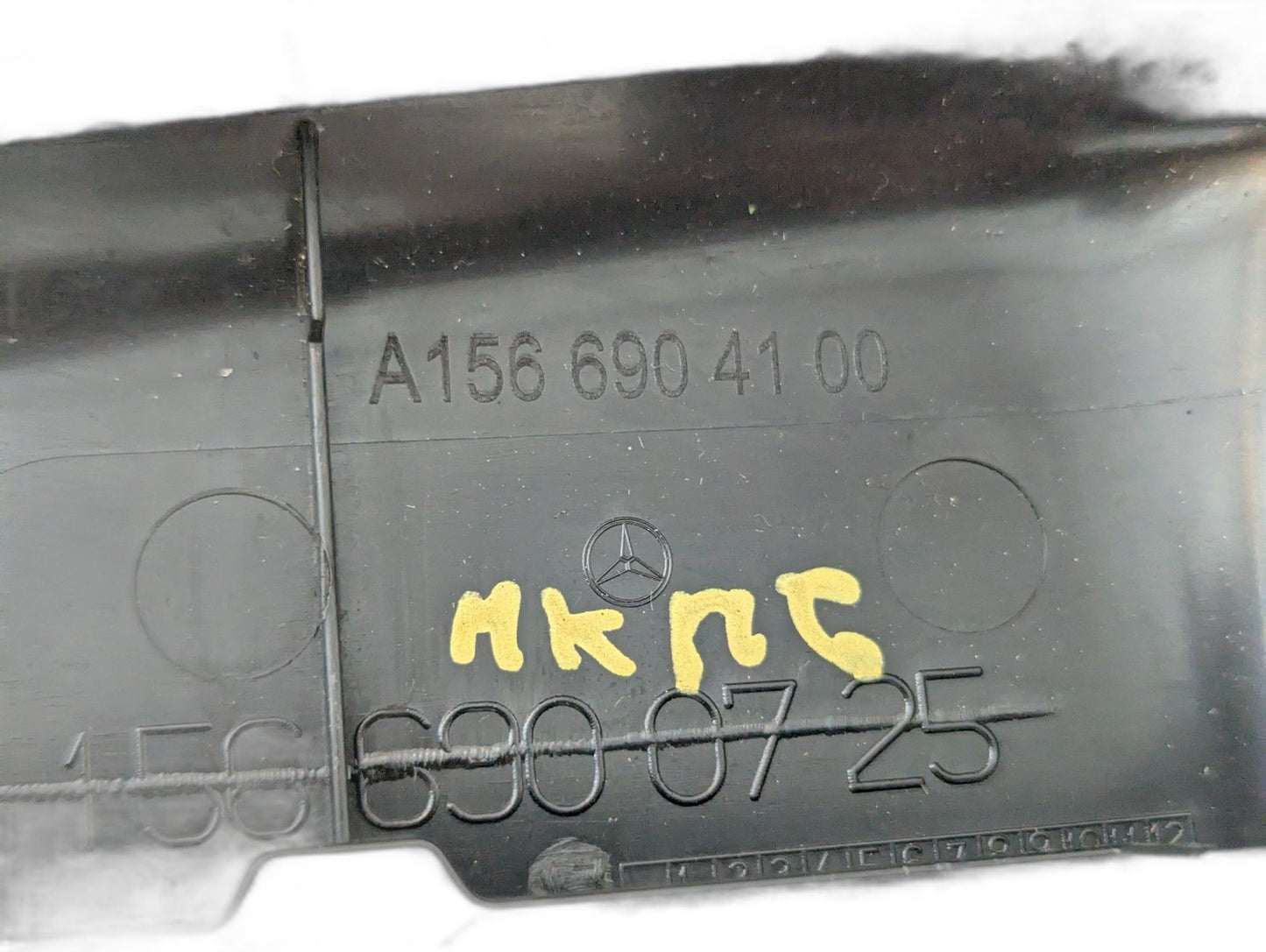 14-19 MERCEDES BENZ GENUINE LEFT SIDE B-PILLAR INTERIOR TRIM A1566904100