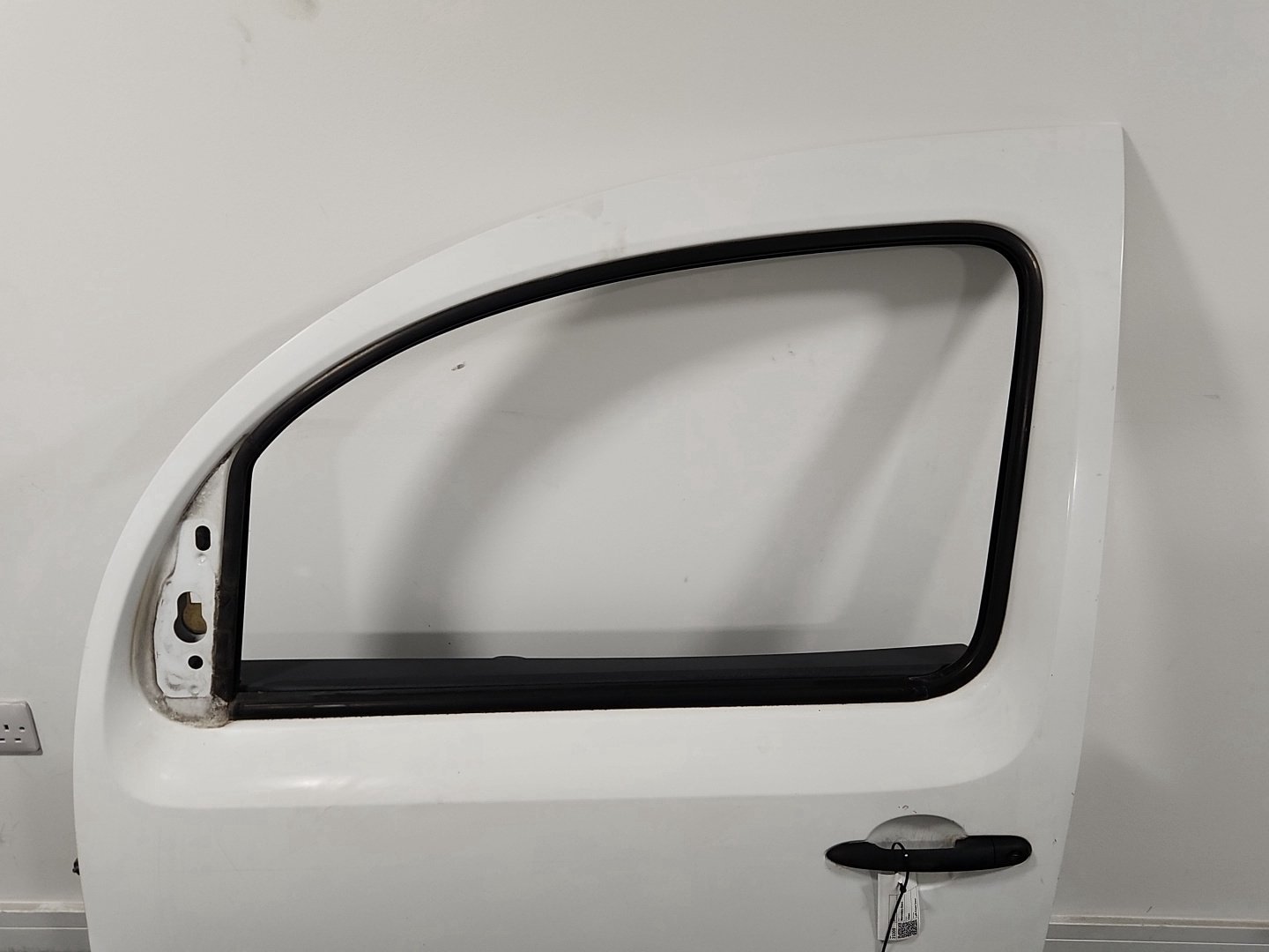 Mercedes Citan W415 Cargo Van Front Left N/S Complete Door in Arctic White 9147