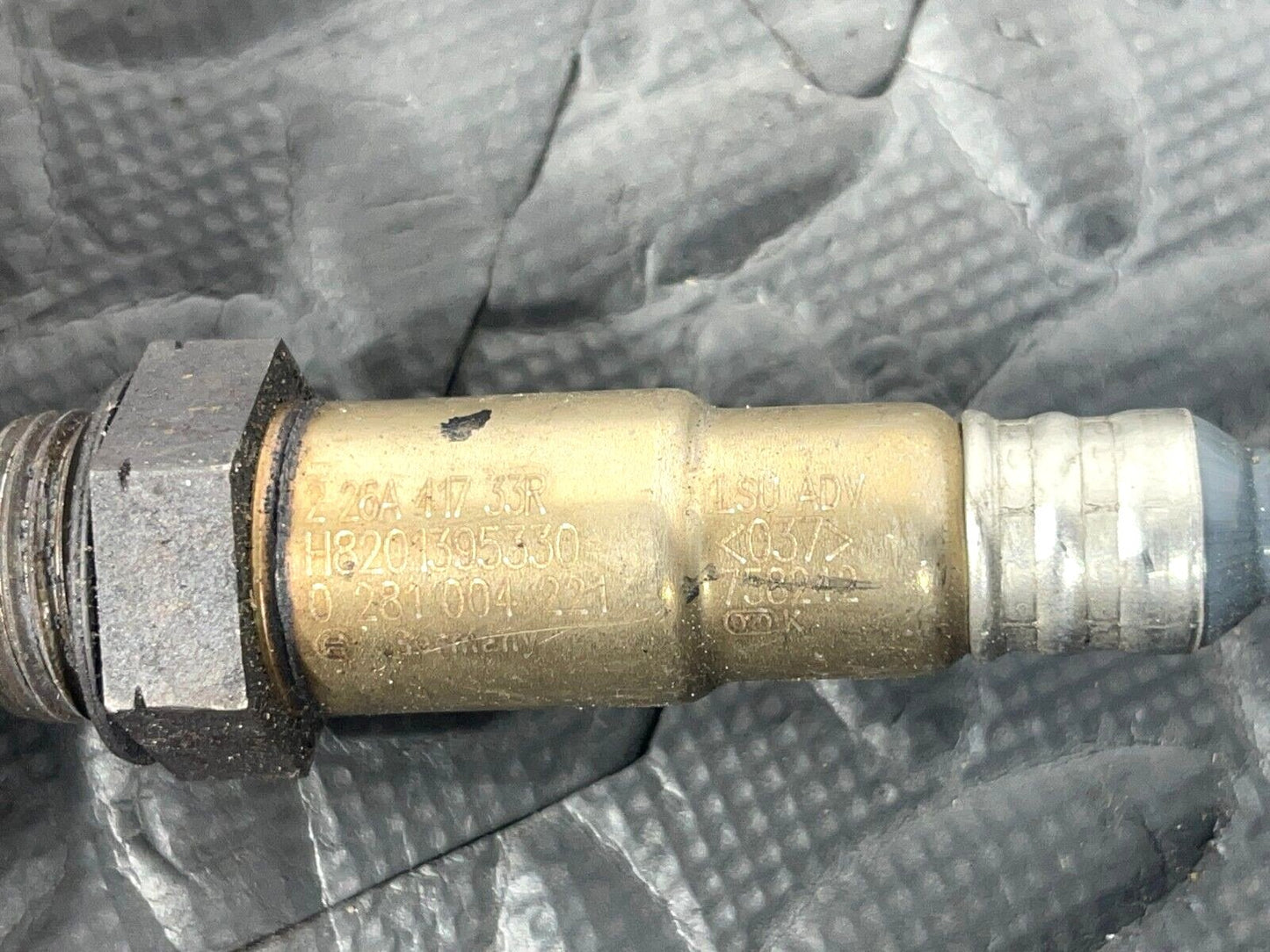 14-21 MERCEDES BENZ C300 W205 GENUINE LAMBDA OXYGEN SENSOR OEM H8201395330