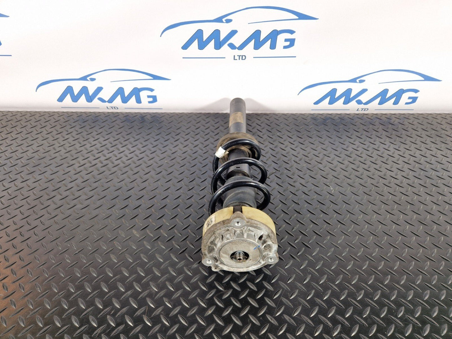AUDI A5 F5 A4 B9 S-LINE FRONT COMPLETE SHOCK ABSORBER FITS BOTH SIDE 8W0413031BA