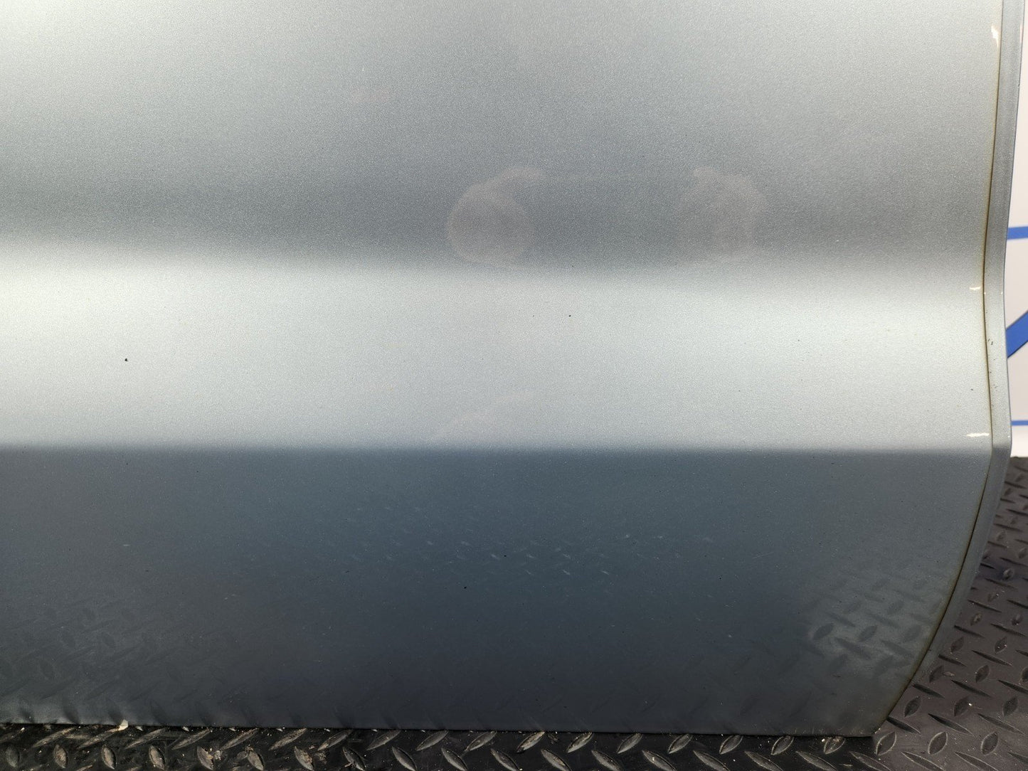 11-19 MERCEDES BENZ ML W166 GENUINE REAR RIGHT O/S/R COMPLETE DOOR IN SILVER 988