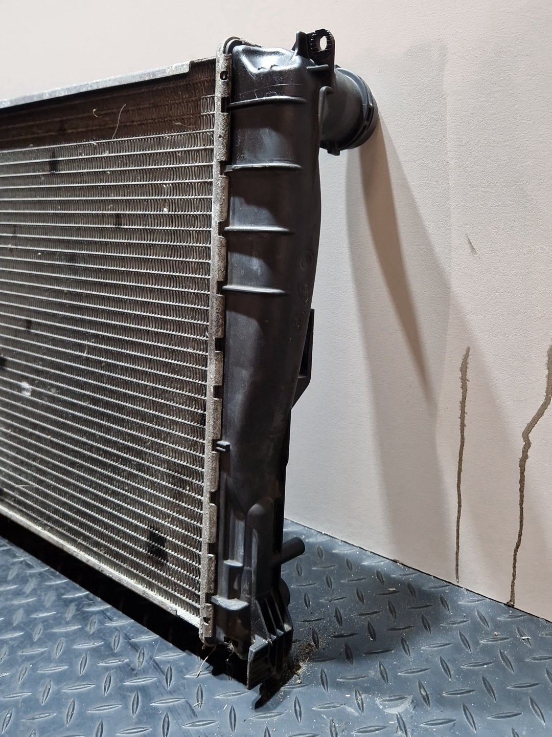 BMW 116d 2L Diesel 85kw N47D20K0 (N47D20A) Water Cooling Radiator 7788903-07