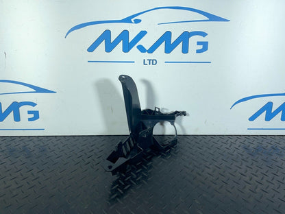 16-23 AUDI A5 F5 SPORTBACK S-LINE LEFT D-PILLAR TRIM BRACKET 8W8867729A