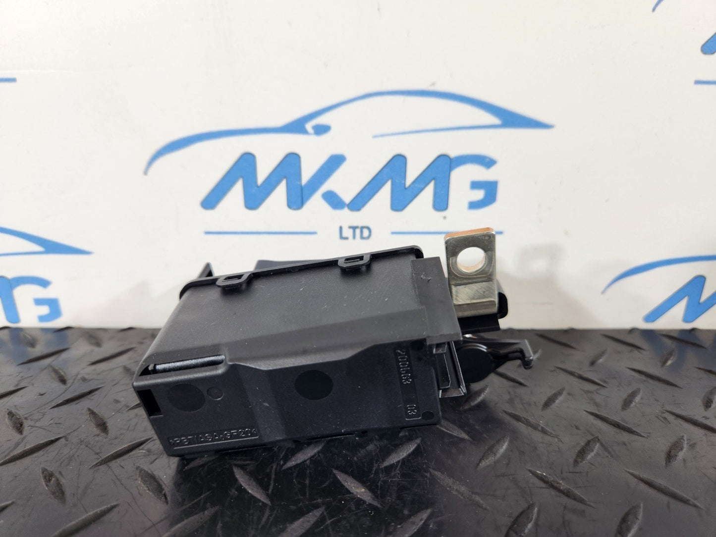 11-19 MERCEDES BENZ ML W166 GENUINE START STOP RELAY MODULE A0009820123