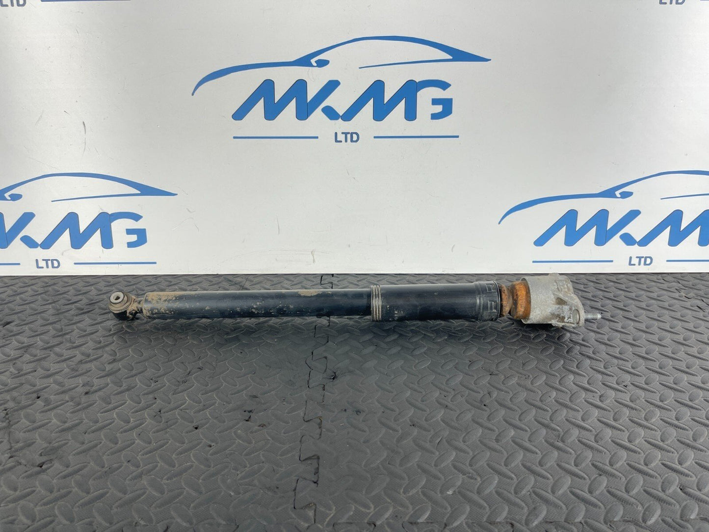 12-18 MERCEDES A B CLA-W176 W246 C117 GENUINE REAR SHOCK ABSORBER A1763201531