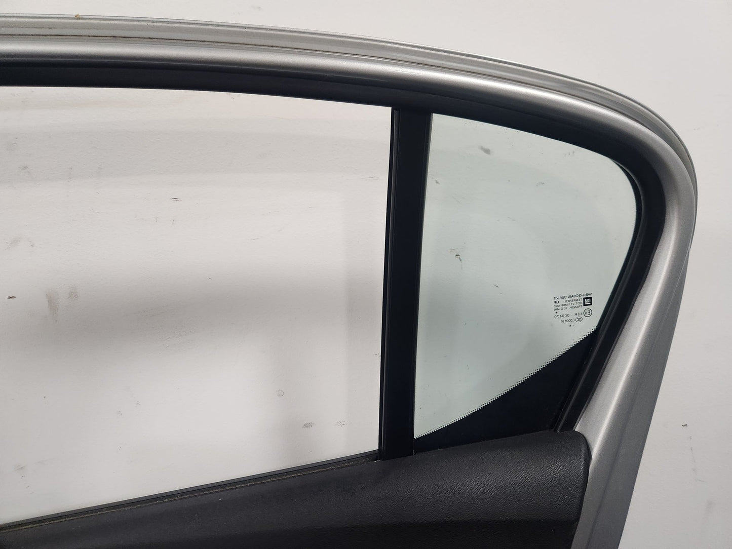 Vauxhall Corsa MK4 Hatchback 5dr Rear Right Complete Door in Switchblade Silver