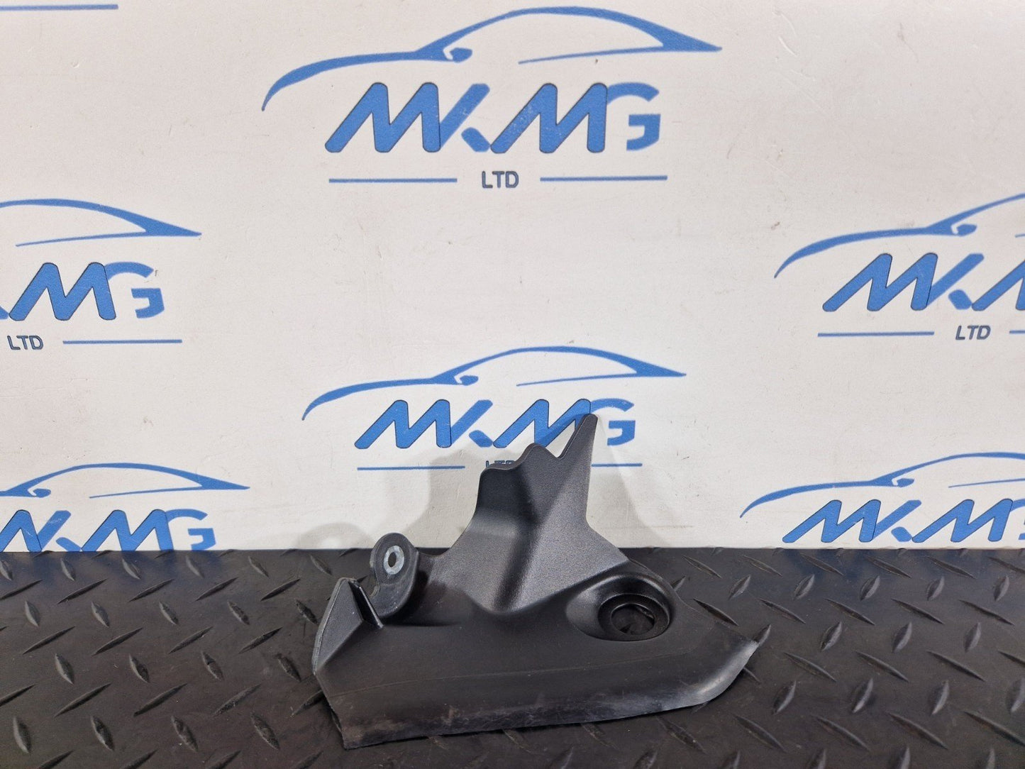 11-19 MERCEDES BENZ ML W166 LEFT A-PILLAR MOLDING COVER A1666900307