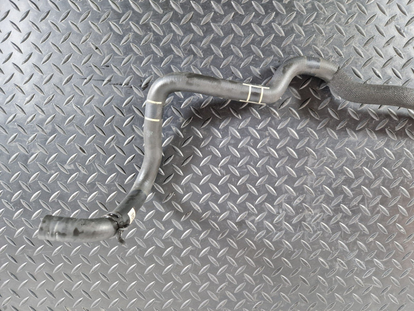 20-24 BMW 1 SERIES F40 OEM GENUINE 1.5 PETROL B38 COOLANT SUPPLY HOSE 6832802