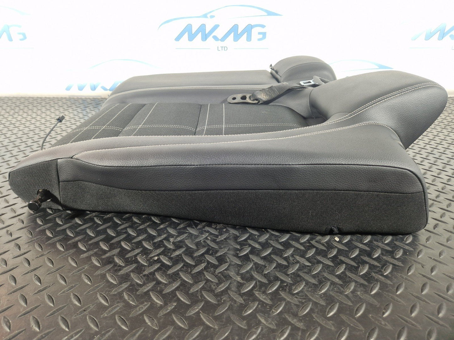 13-19 MERCEDES BENZ CLA C117 GENUINE REAR LEFT N/S BACKREST HALF LEATHER SEAT