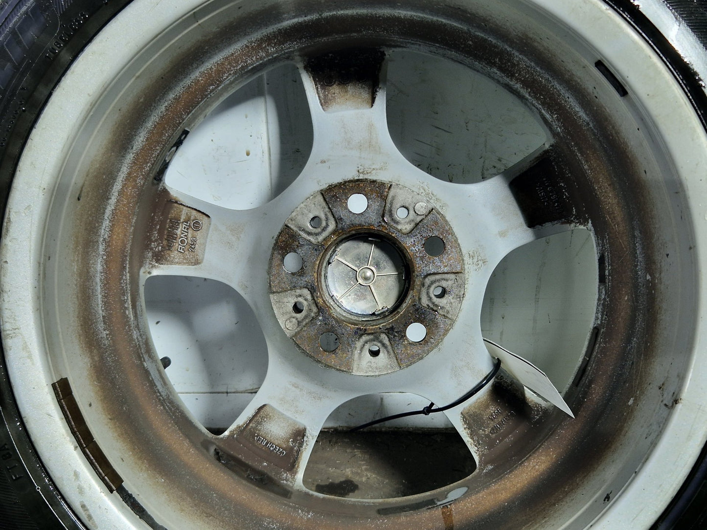 BMW 320d E90 " Alloy Wheel with Tyre