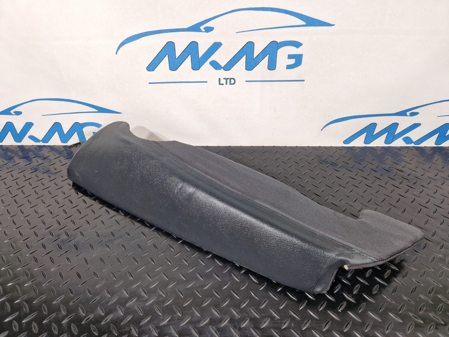 12-18 AUDI A6 C7 REAR SEAT BOLSTER SIDE LEFT PASSENGER 4G085703A