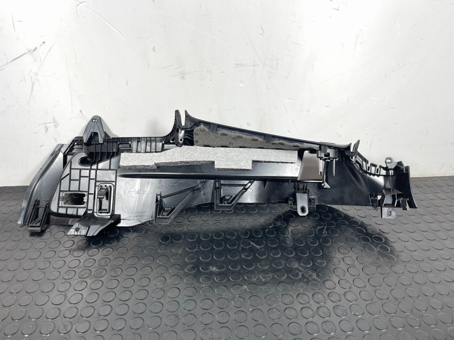 BMW Unknown Part Type 7327010