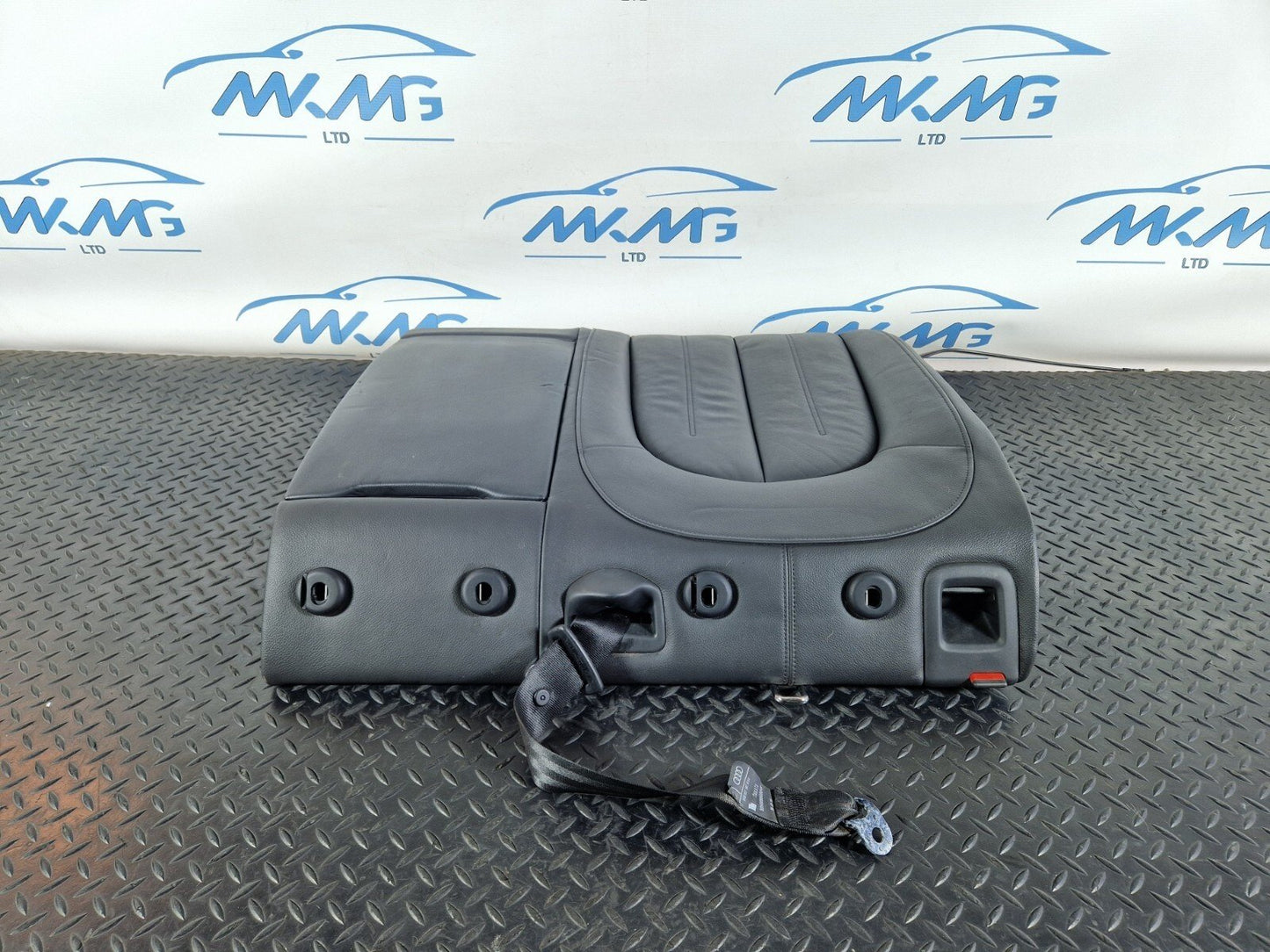 12-18 AUDI A6 C7 AVANT REAR O/S RIGHT SIDE BLACK LEATHER  SEAT BACKREST