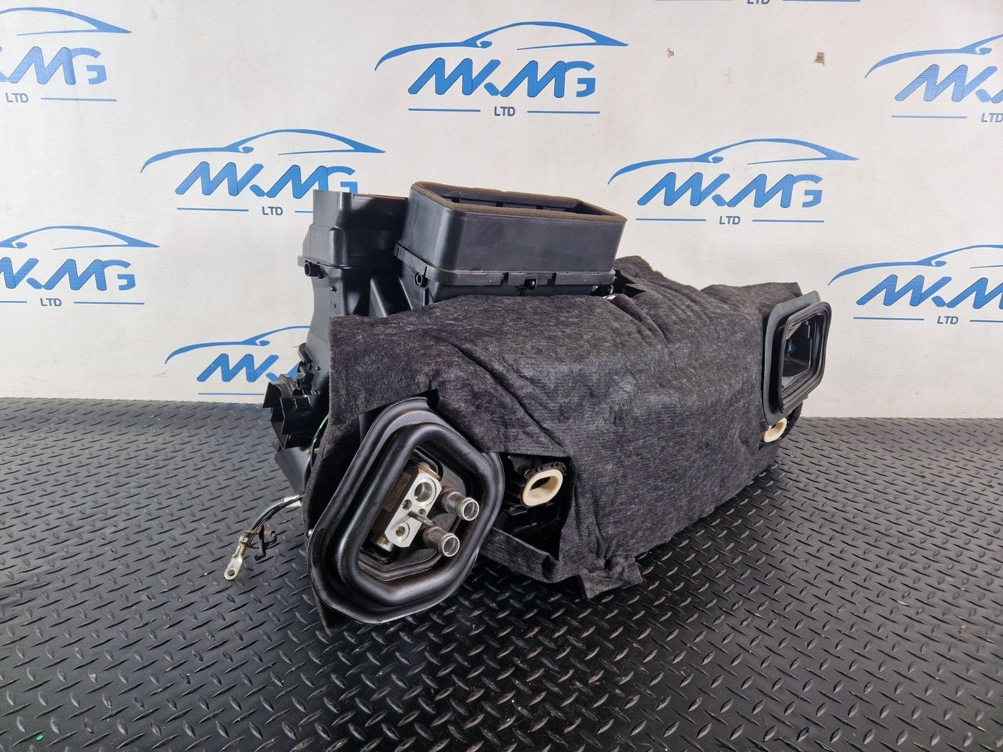 16-22 MERCEDES BENZ X253 HEATER MATRIX CORE & A/C CONTROL MODULE A2058309604