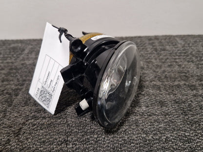 Volkswagen Touareg MK2 7P Genuine Front Right O/S Driver Fog Light 7P6941700