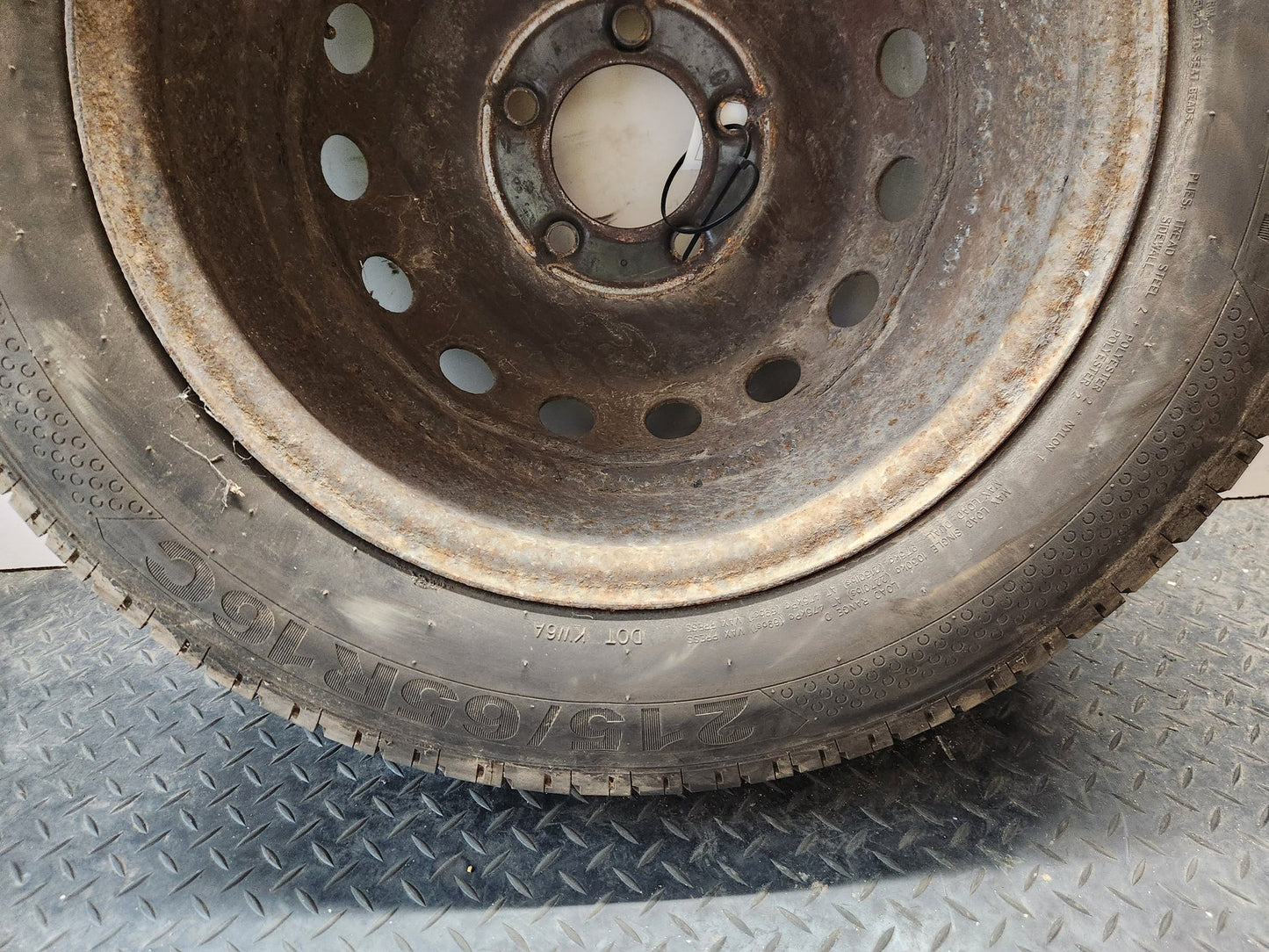 Renault Master MK3 (Ph1) (X62) 16" Alloy Wheel with Tyre 215/65/16 ~6mm