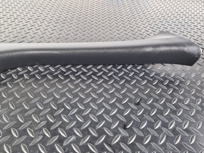 18-ON MERCEDES BENZ SPRINTER W907 W910 FRONT RIGHT A-PILLAR COVER A9076901200