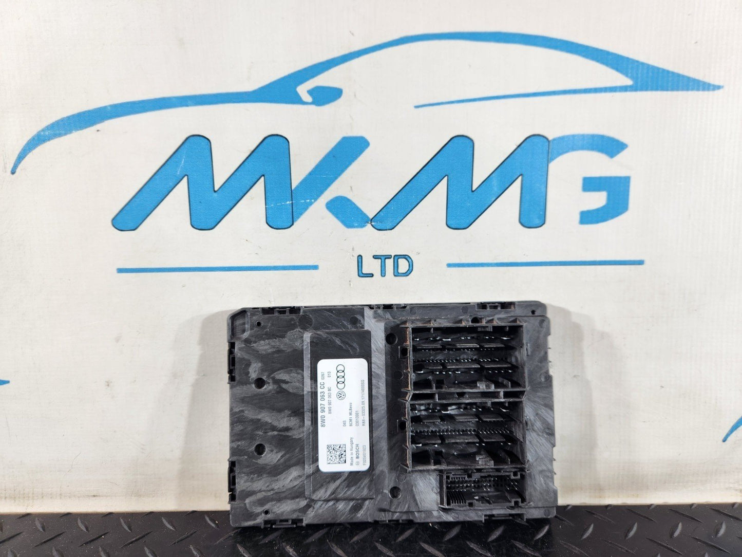 Audi Unknown Part Type 8W0907063CC