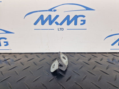 16-19 AUDI A4 B9 GENUINE FRONT WING MOUNT BRACKET LEFT PASSENGER SIDE 8W0821469