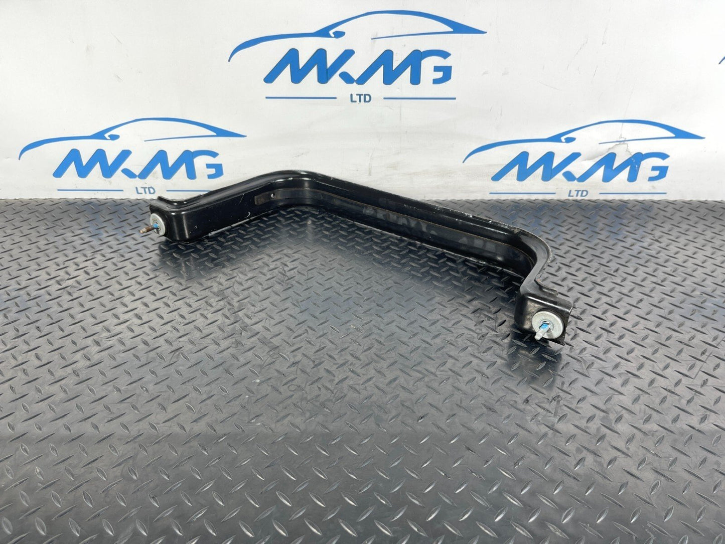 2019-ON  LAND ROVER DISCOVERY L550 BUMPER SUPPORT BRACKET LK72-9055-AA