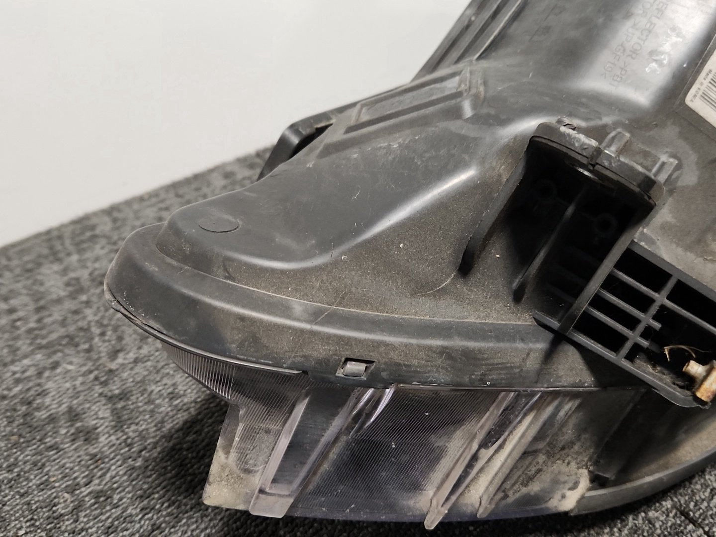 Vauxhall Mokka MK1 (G1U0) SUV Genuine Front Left NS Passenger Headlight 42435927