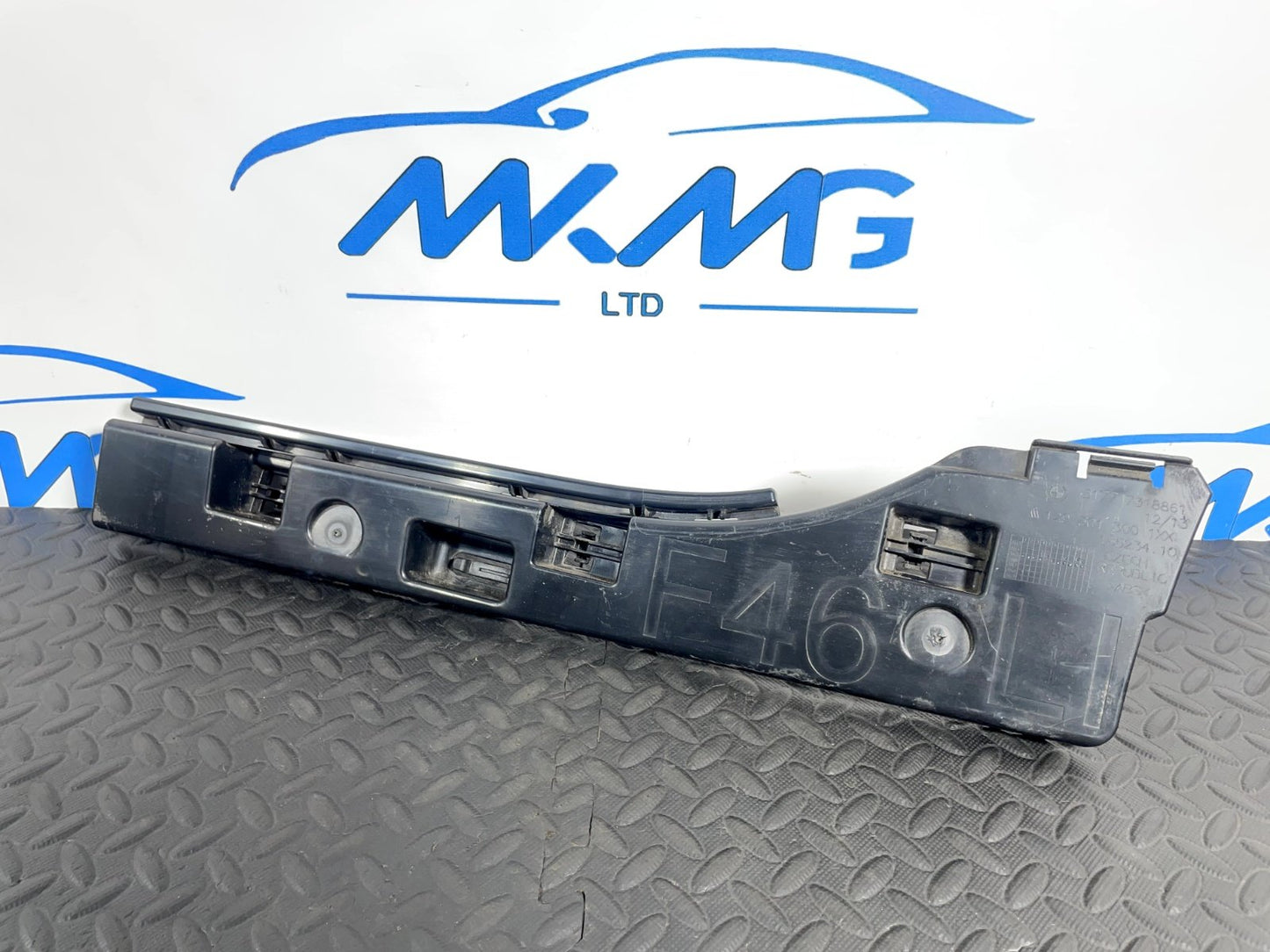 14-21 BMW 2 SERIES GRAN TOURER F46 GENUINE REAR LEFT SIDE SKIRT BRACKET 7318861