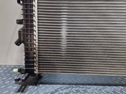 Vauxhall Meriva 1.7L Diesel 96kw A17DTS Genuine Radiator 13283249