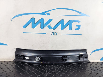 BMW X1 F48 GENUINE REAR COVER STRIP ENTRANCE 7326812