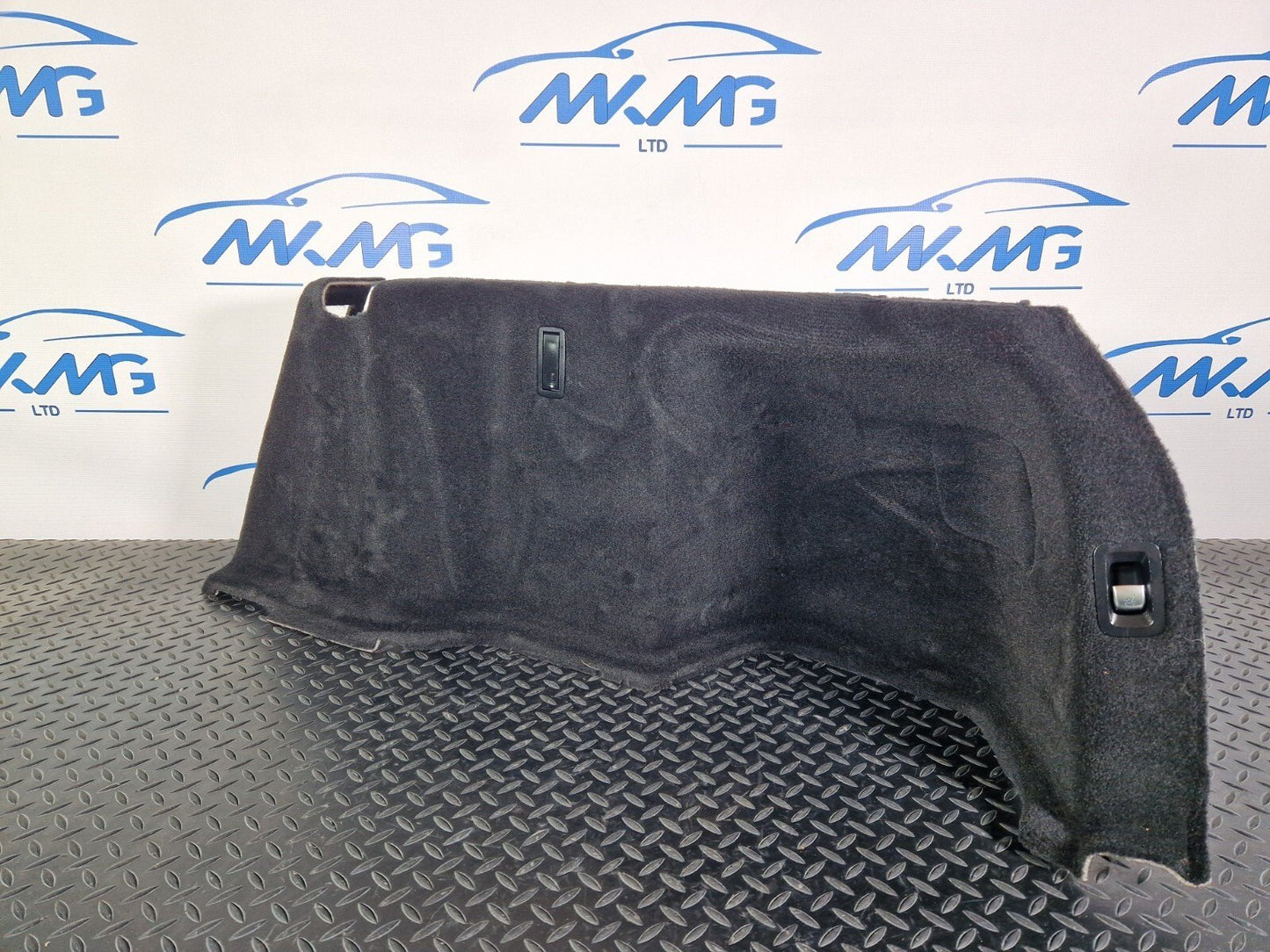 14-21 MERCEDES BENZ C200d W205 BOOT SIDE TRIM PANEL REAR RIGHT A2056909604