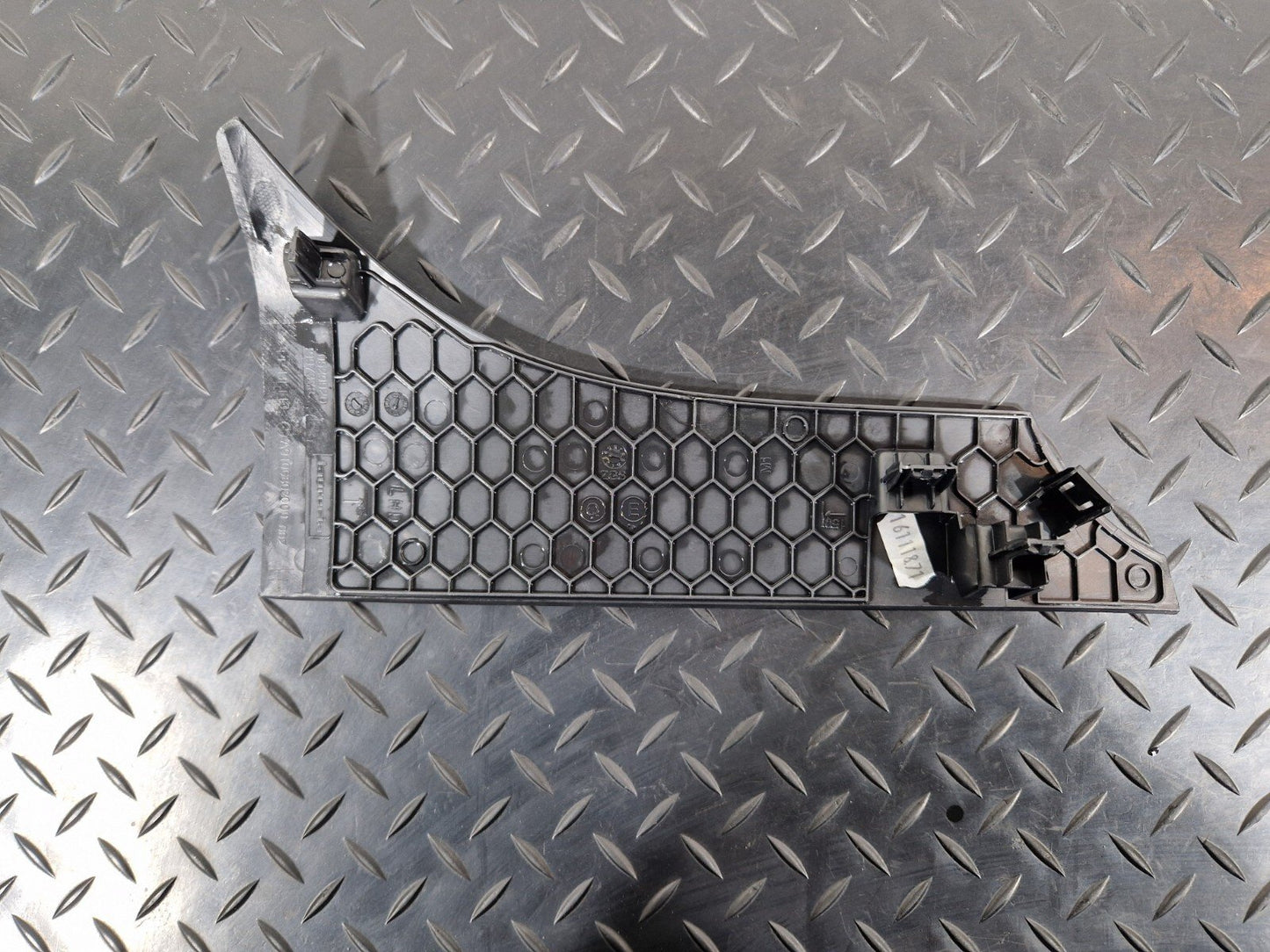 18ON MERCEDES SPRINTER W907 W910 DASHBOARD COVER LEFT N/S LOWER TRIM A9106803000