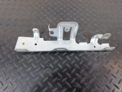 14-21 MERCEDES BENZ C200d W205 GENUINE LEFT SIDE N/S BOOT BRACKET A2056914300