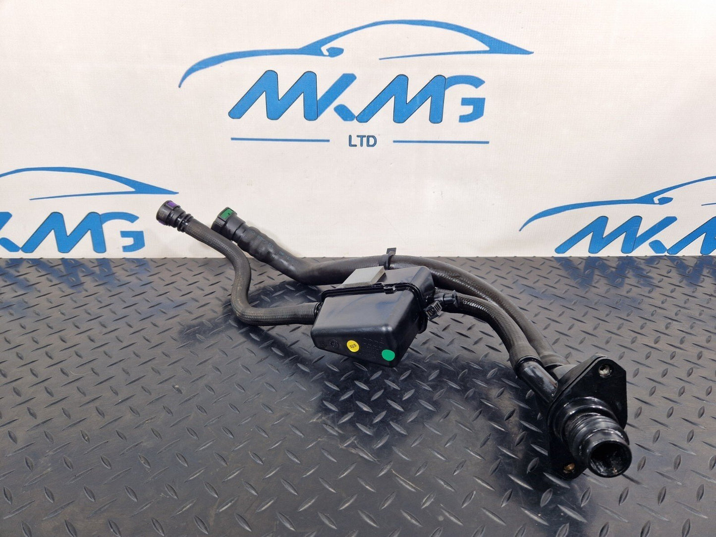 16-23 AUDI A5 F5 SPORTBACK S-LINE ADBLUE FILLER REDUCER PIPE HOSE 8W6131963A