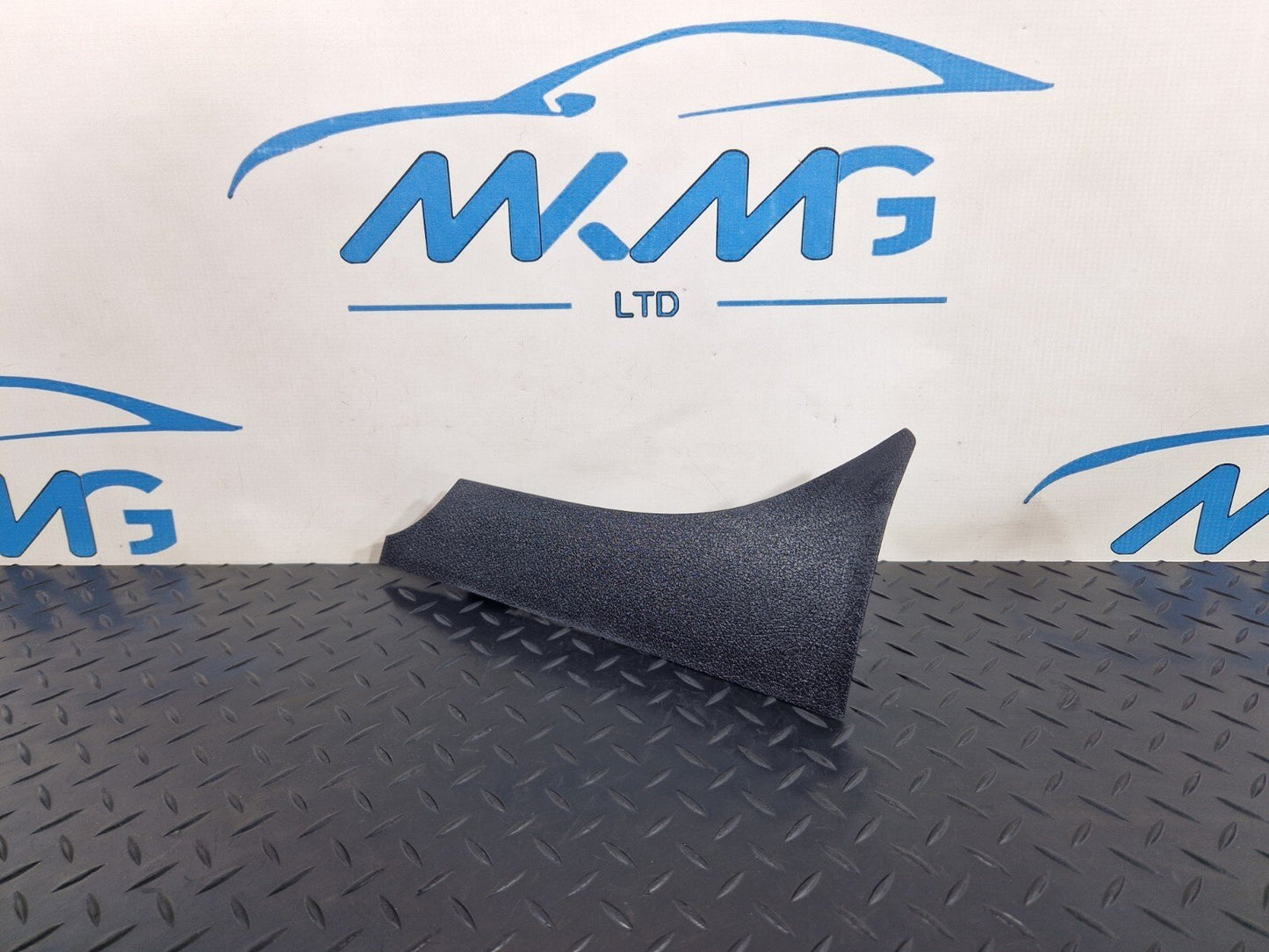 18ON MERCEDES SPRINTER W907 W910 DASHBOARD COVER LEFT N/S LOWER TRIM A9106803000