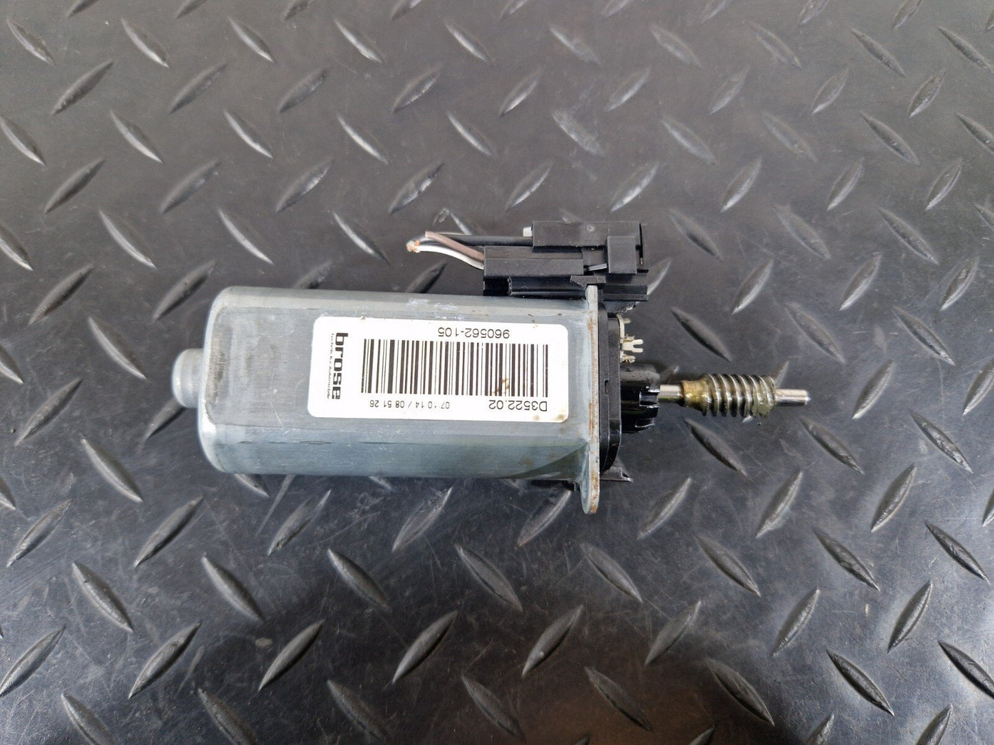 11-19 MERCEDES BENZ ML W166 FRONT SEAT ELECTRIC ADJUSTER DRIVE MOTOR  960562-105