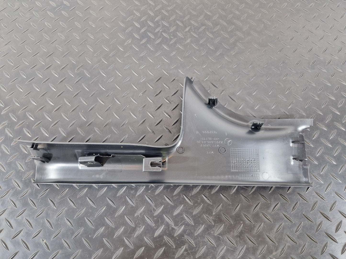 Mercedes-Benz Unknown Part Type A2056860336
