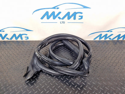16-24 AUDI A5 F5 GENUINE FRONT LEFT PASSENGER SIDE DOOR RUBBER SEAL 8W6831707