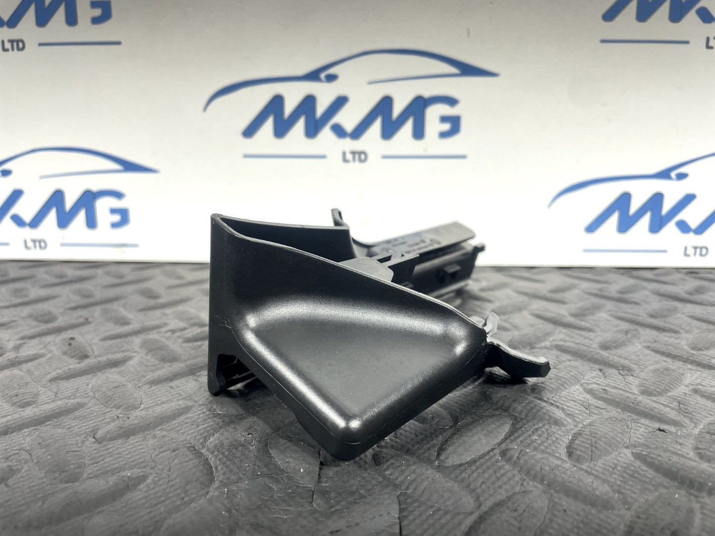 14-21 BMW 2 SERIES GRAN TOURER F45 F46 218D TRIM COVER LEFT O/S PANEL 7341907