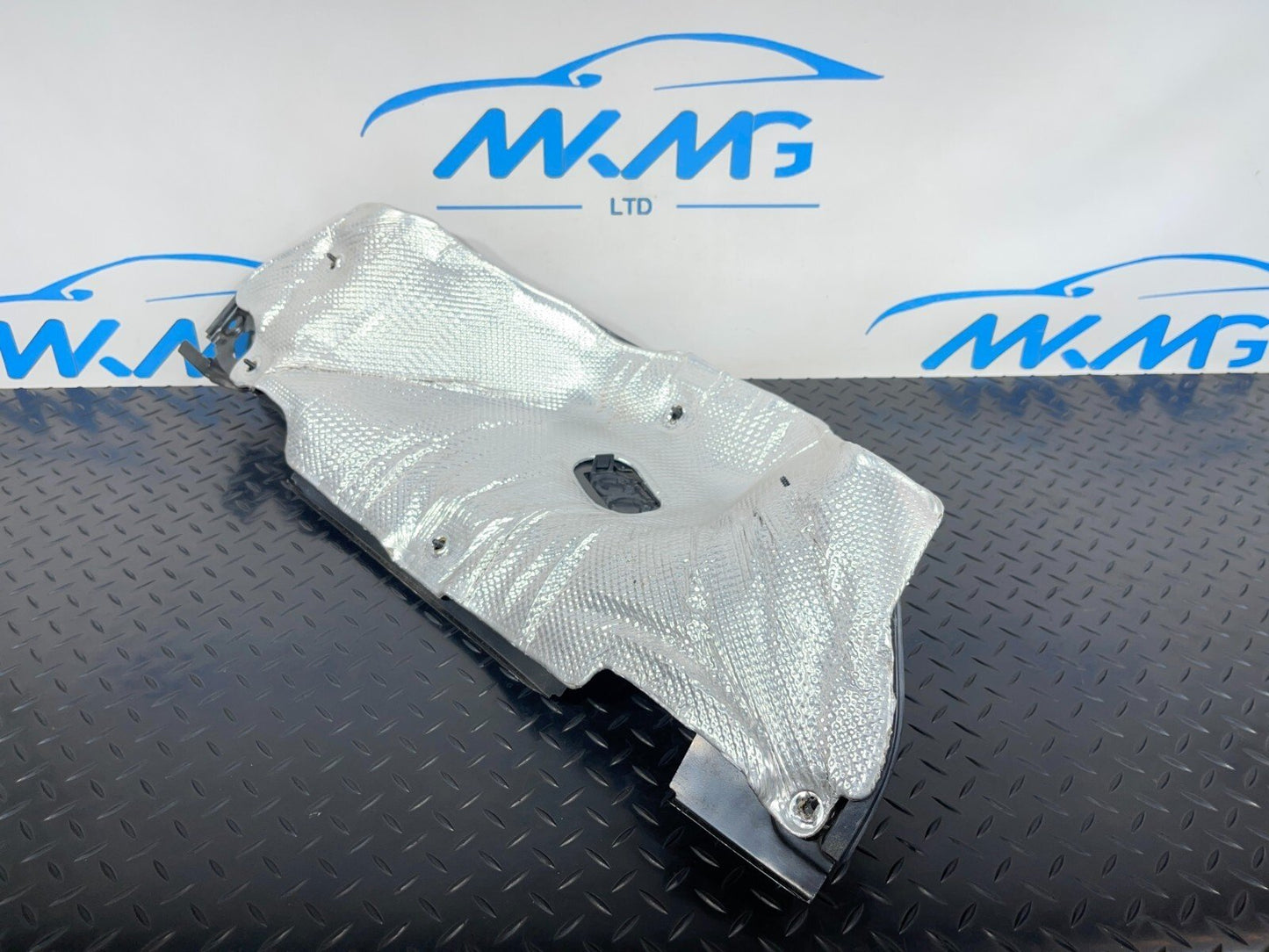 16-19 AUDI A4 B9 GENUINE BULKHEAD FIREWALL HEAT PROTECTION SHIELD 8W0819523C